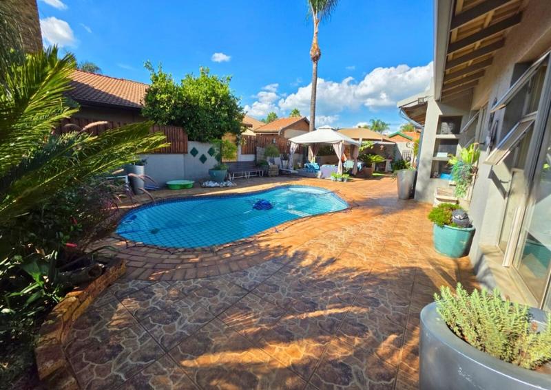 3 Bedroom Property for Sale in Blue Gill Estate Gauteng