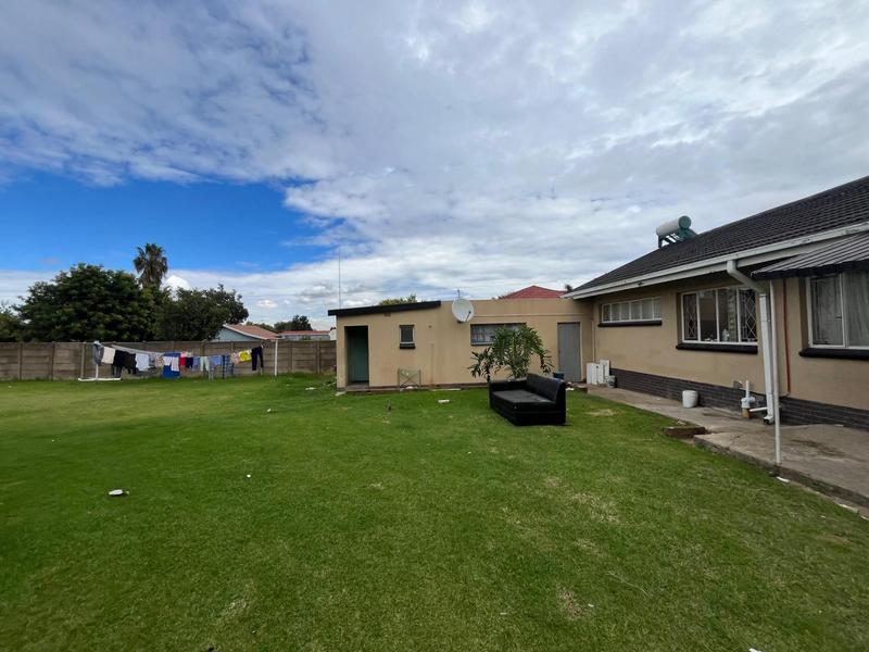 9 Bedroom Property for Sale in Kempton Park Gauteng