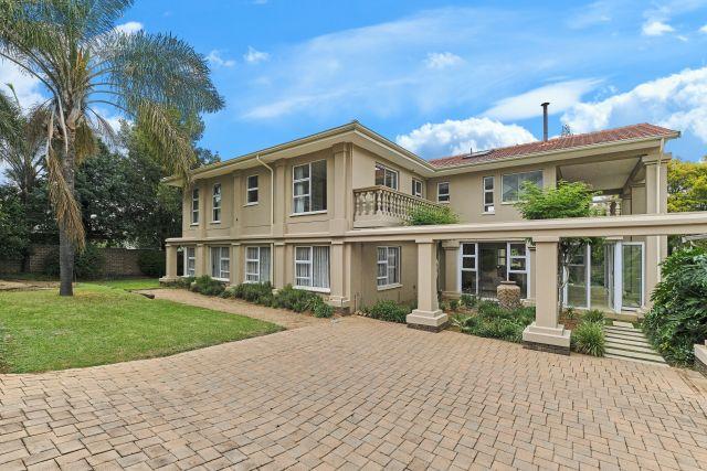 5 Bedroom Property for Sale in Sunninghill Gauteng