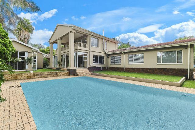 5 Bedroom Property for Sale in Sunninghill Gauteng