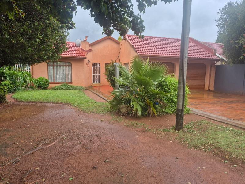 4 Bedroom Property for Sale in Ennerdale Gauteng