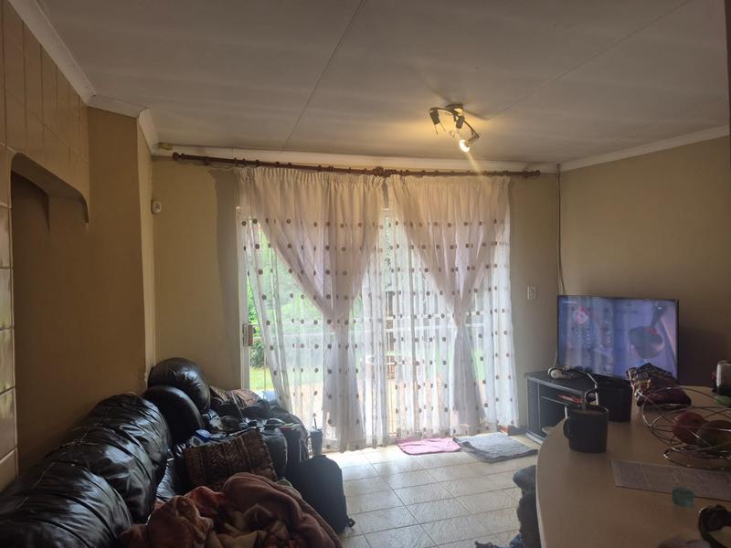 4 Bedroom Property for Sale in Ennerdale Gauteng