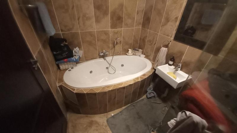 4 Bedroom Property for Sale in Vereeniging Gauteng