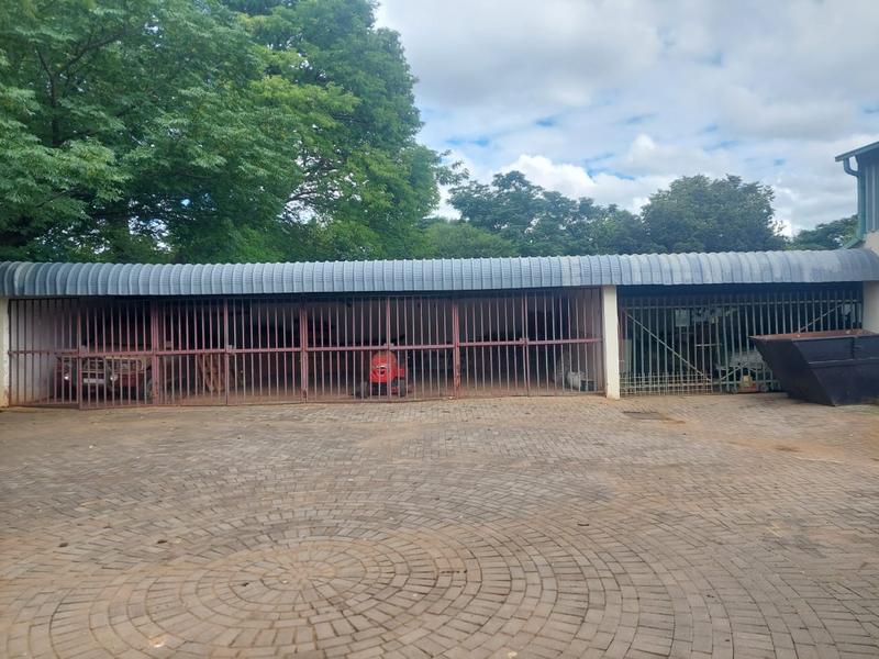 4 Bedroom Property for Sale in Magaliesmoot Gauteng