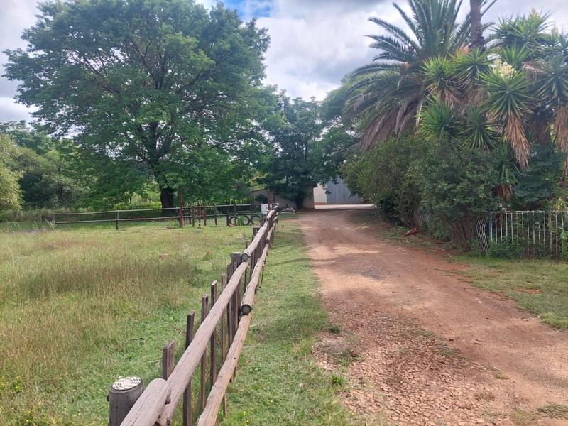 4 Bedroom Property for Sale in Magaliesmoot Gauteng