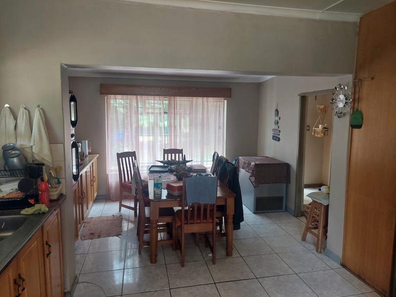 4 Bedroom Property for Sale in Magaliesmoot Gauteng