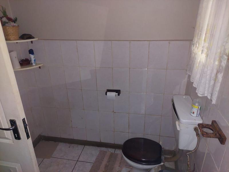4 Bedroom Property for Sale in Magaliesmoot Gauteng