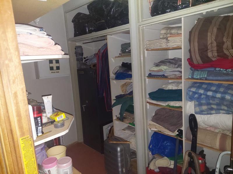 4 Bedroom Property for Sale in Magaliesmoot Gauteng