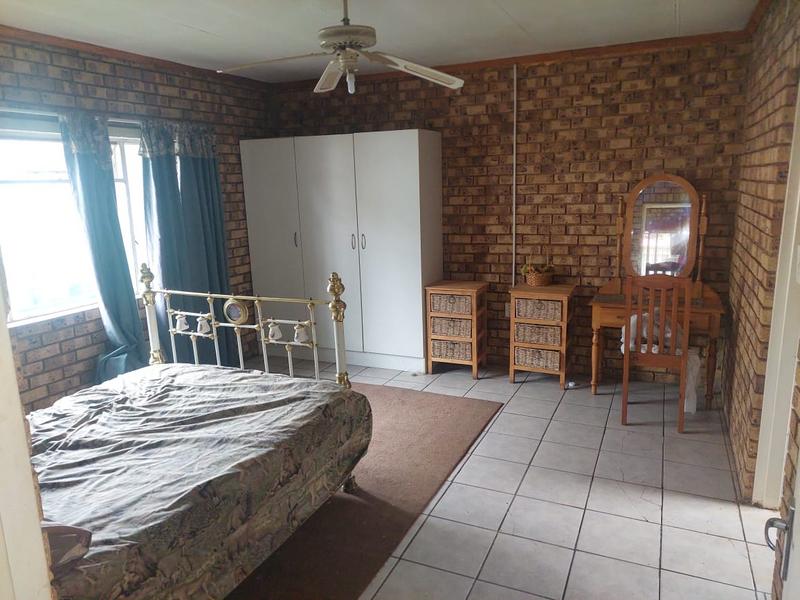 4 Bedroom Property for Sale in Magaliesmoot Gauteng