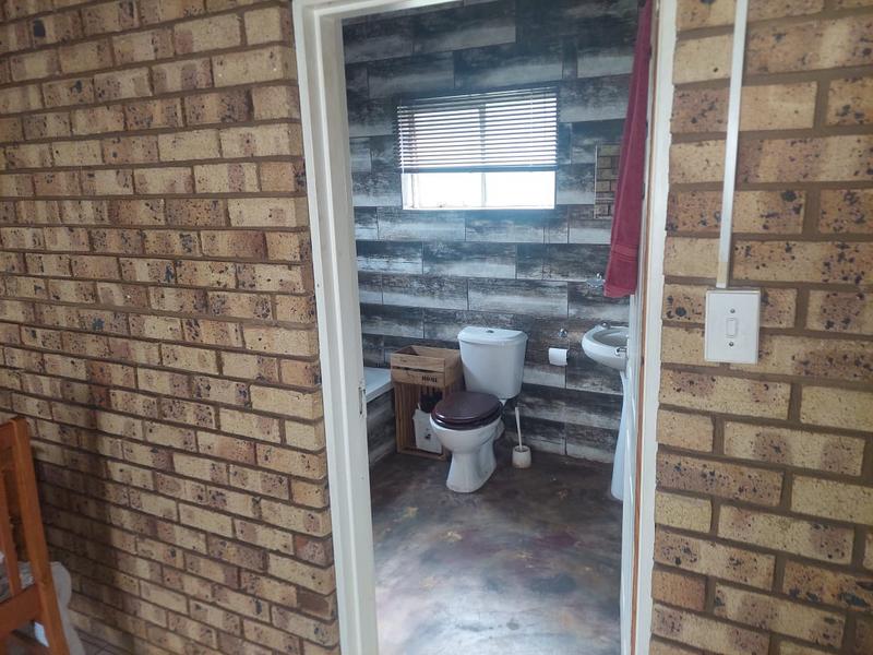 4 Bedroom Property for Sale in Magaliesmoot Gauteng