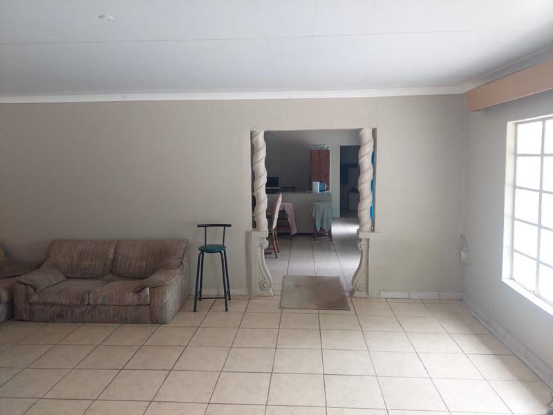 4 Bedroom Property for Sale in Magaliesmoot Gauteng