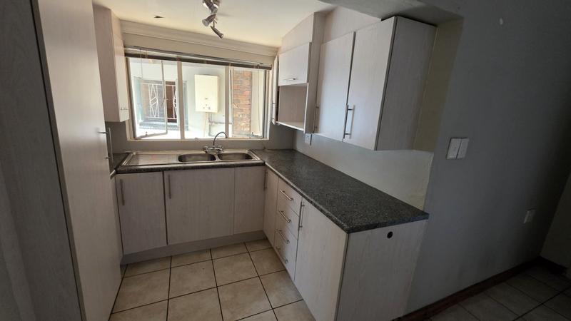 4 Bedroom Property for Sale in Magalieskruin Gauteng