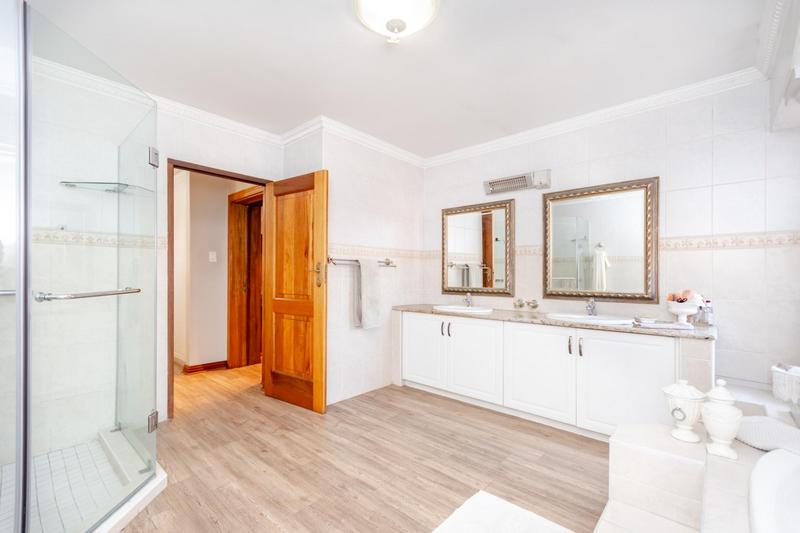 3 Bedroom Property for Sale in Sunward Park Gauteng