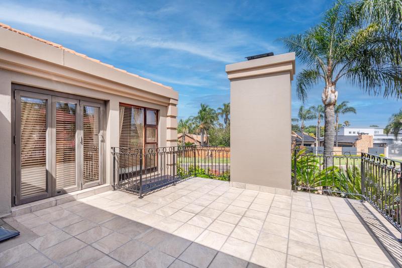 3 Bedroom Property for Sale in Sunward Park Gauteng