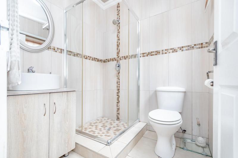 3 Bedroom Property for Sale in Roodekop Gauteng