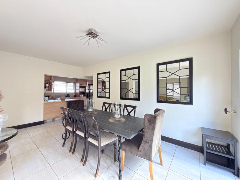 To Let 3 Bedroom Property for Rent in Broadacres Gauteng