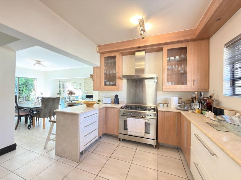 To Let 3 Bedroom Property for Rent in Broadacres Gauteng