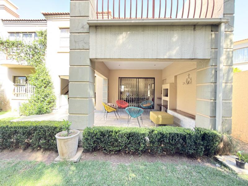 To Let 3 Bedroom Property for Rent in Broadacres Gauteng