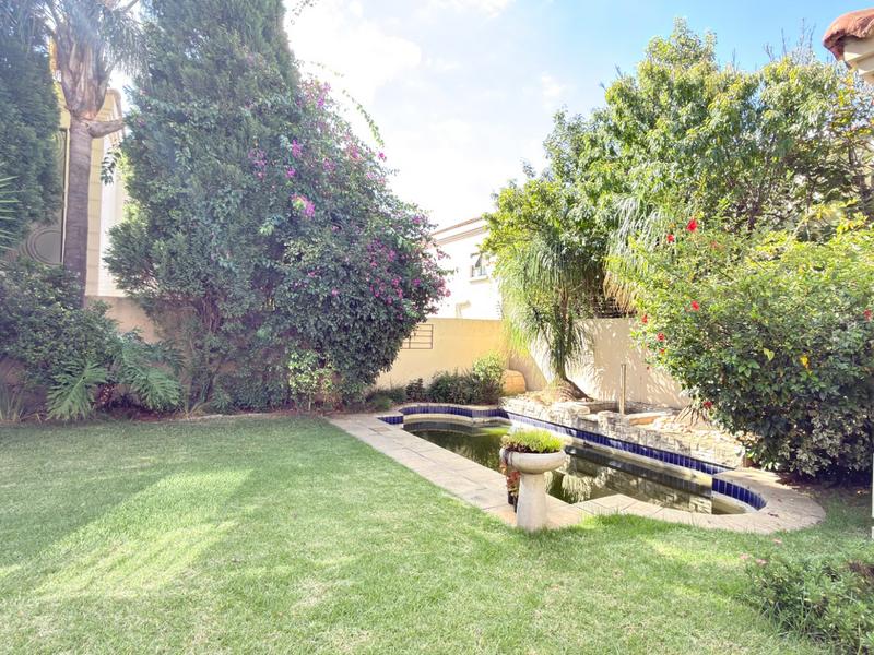 To Let 3 Bedroom Property for Rent in Broadacres Gauteng