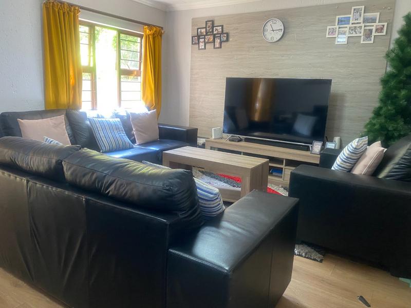 To Let 3 Bedroom Property for Rent in Lonehill Gauteng