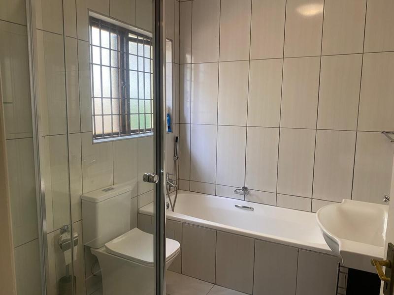 3 Bedroom Property for Sale in Douglasdale Gauteng
