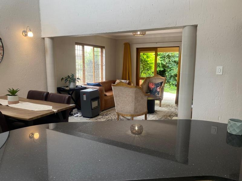 3 Bedroom Property for Sale in Douglasdale Gauteng