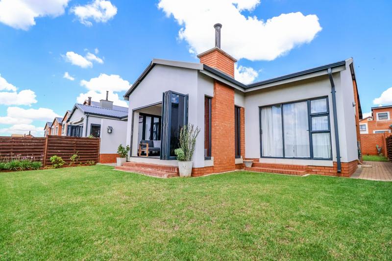 3 Bedroom Property for Sale in Golden Fields Estate Gauteng