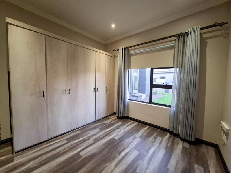 3 Bedroom Property for Sale in Midstream Estate Gauteng