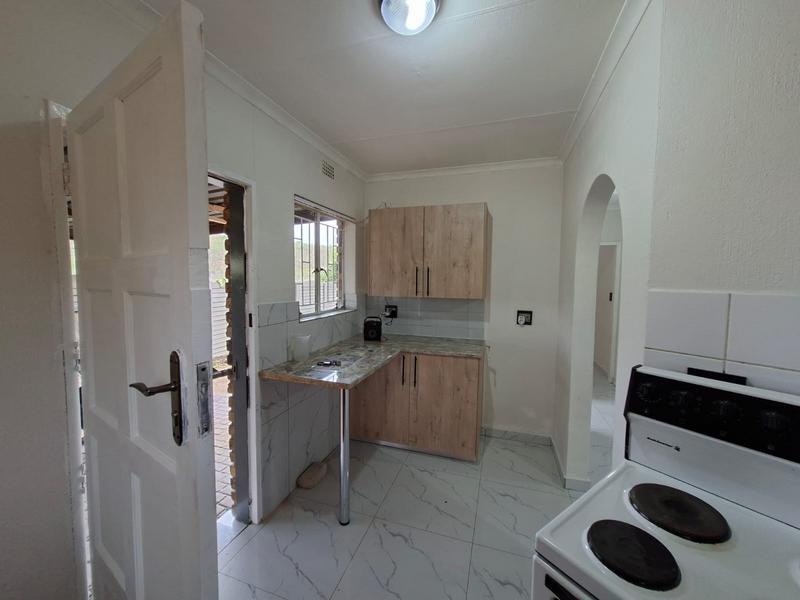 2 Bedroom Property for Sale in Bonaero Park Gauteng