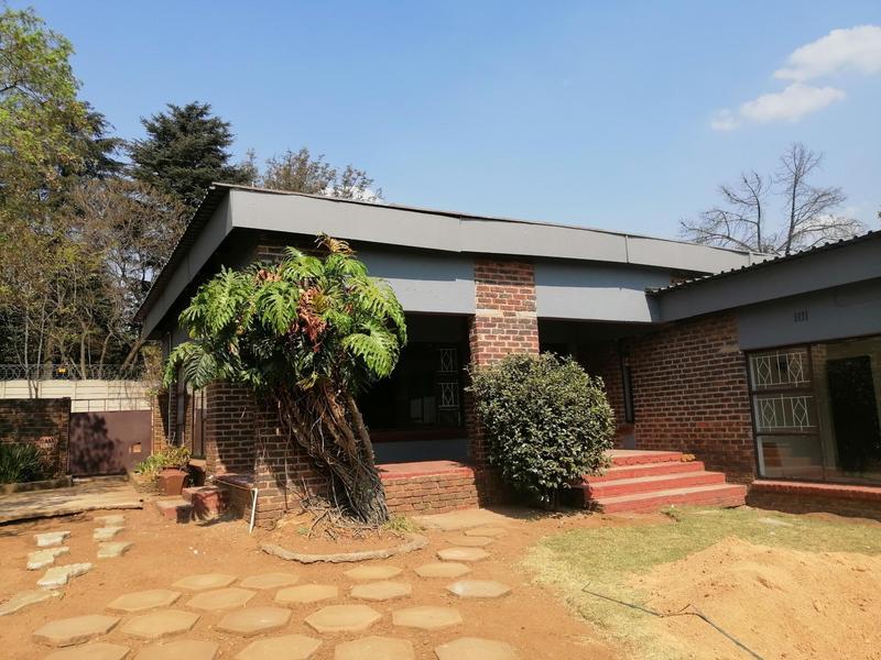 3 Bedroom Property for Sale in Bonaero Park Gauteng