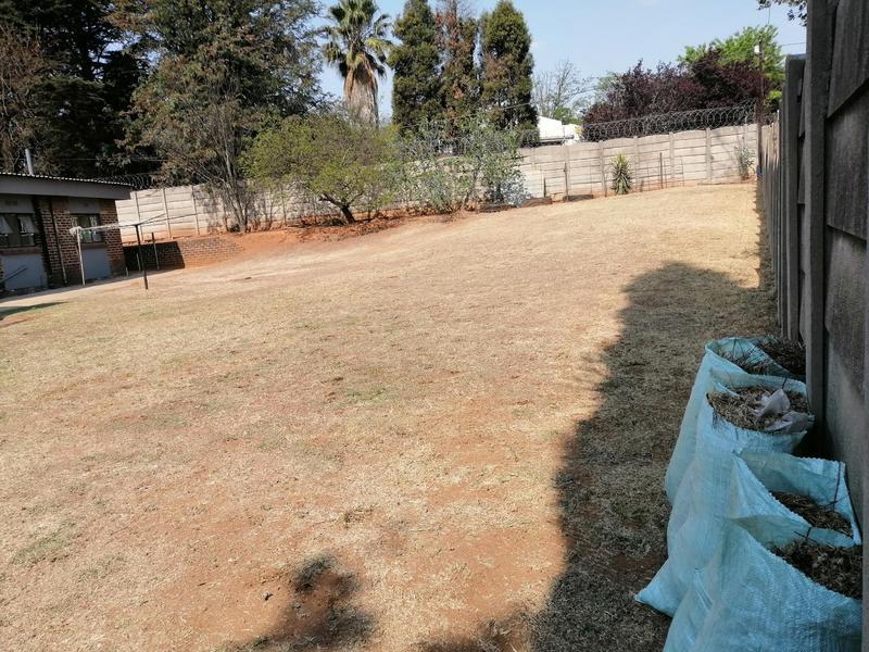 3 Bedroom Property for Sale in Bonaero Park Gauteng
