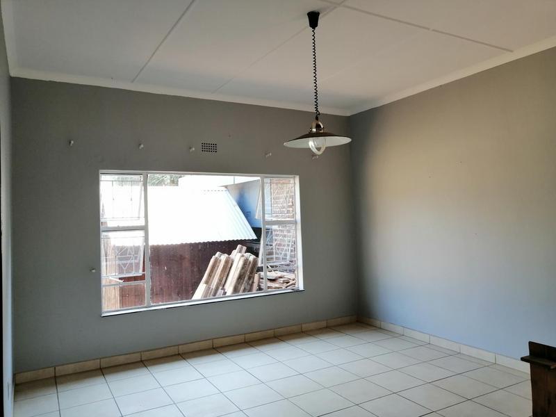 3 Bedroom Property for Sale in Bonaero Park Gauteng