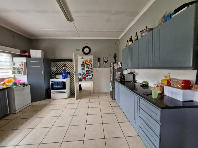 3 Bedroom Property for Sale in Bonaero Park Gauteng