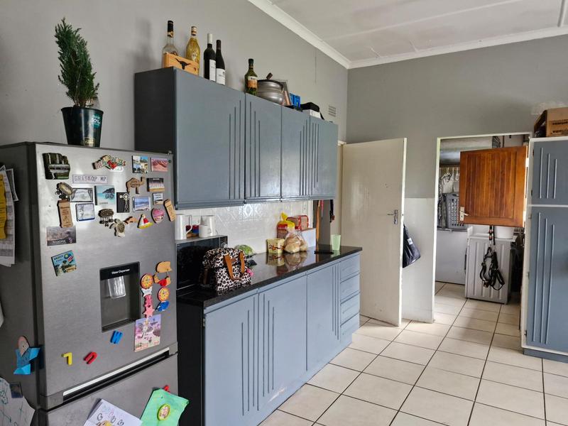 3 Bedroom Property for Sale in Bonaero Park Gauteng