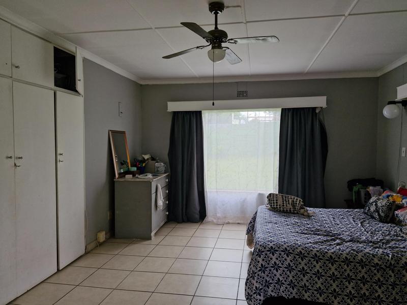 3 Bedroom Property for Sale in Bonaero Park Gauteng