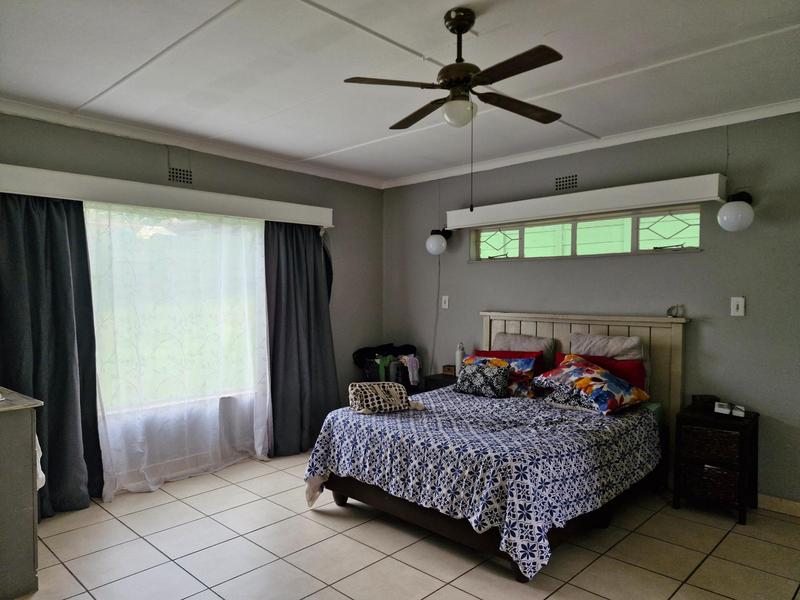 3 Bedroom Property for Sale in Bonaero Park Gauteng