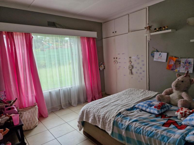 3 Bedroom Property for Sale in Bonaero Park Gauteng