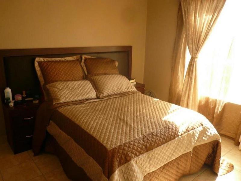 3 Bedroom Property for Sale in Erand Gardens Gauteng