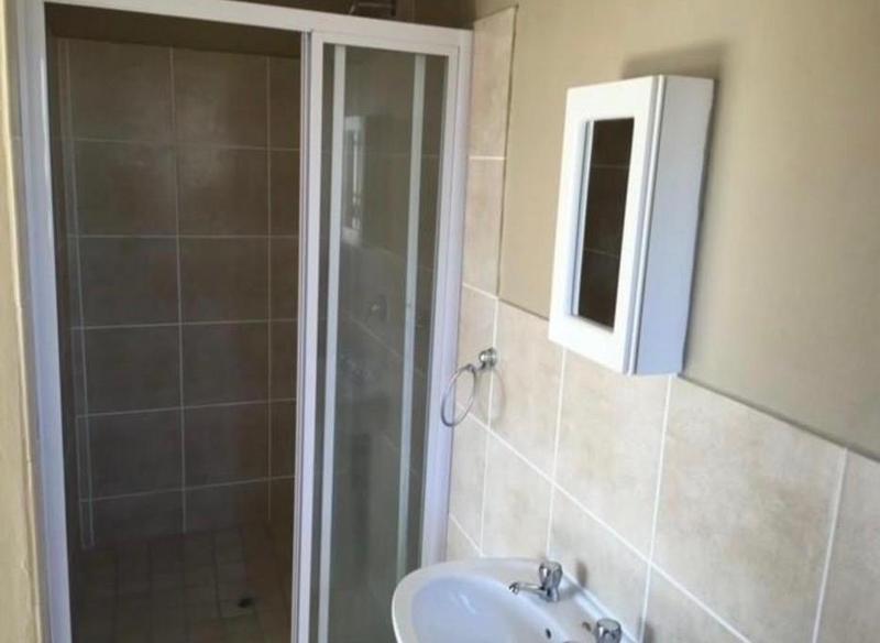 3 Bedroom Property for Sale in Erand Gardens Gauteng