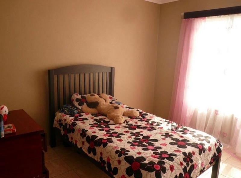 3 Bedroom Property for Sale in Erand Gardens Gauteng