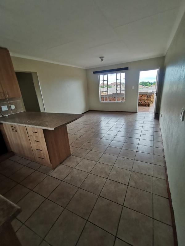 3 Bedroom Property for Sale in Erand Gardens Gauteng