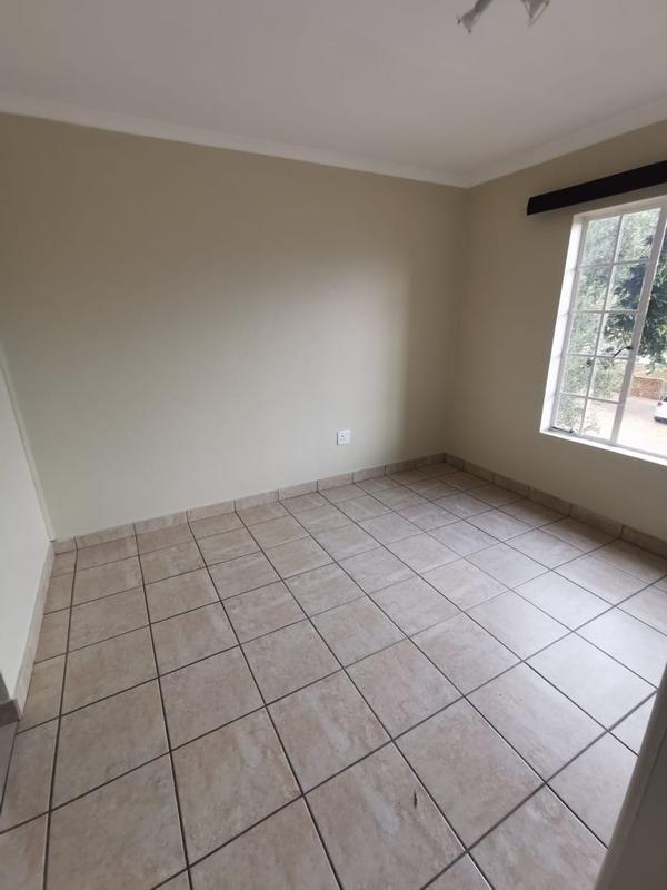 3 Bedroom Property for Sale in Erand Gardens Gauteng