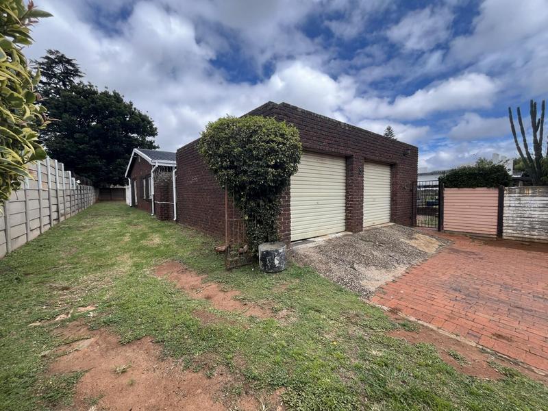 To Let 3 Bedroom Property for Rent in Birch Acres Gauteng