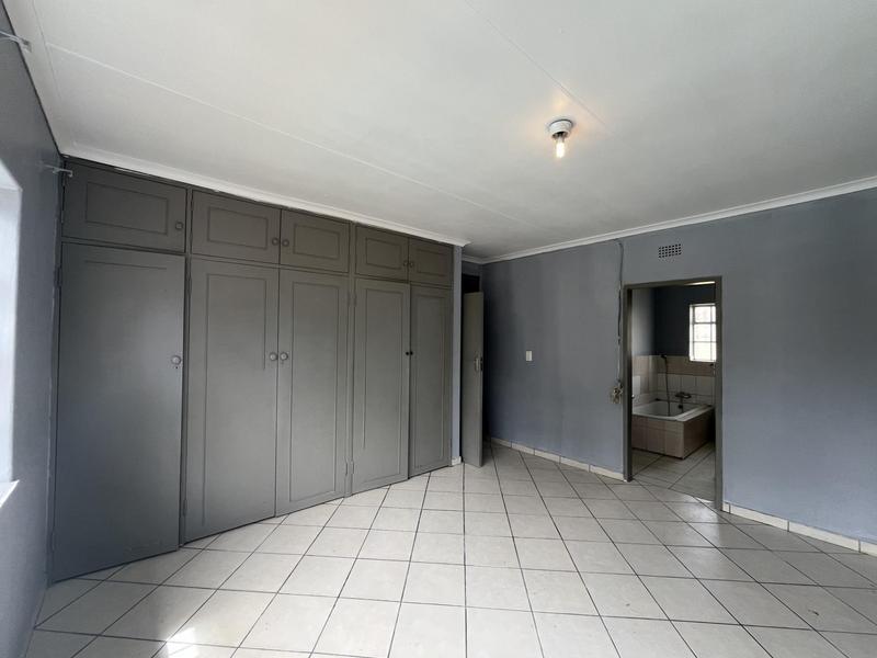 To Let 3 Bedroom Property for Rent in Birch Acres Gauteng