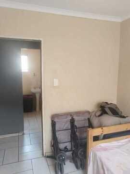 3 Bedroom Property for Sale in Lufhereng Gauteng