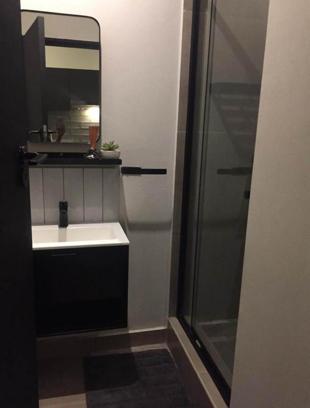 To Let 1 Bedroom Property for Rent in Sandton Central Gauteng