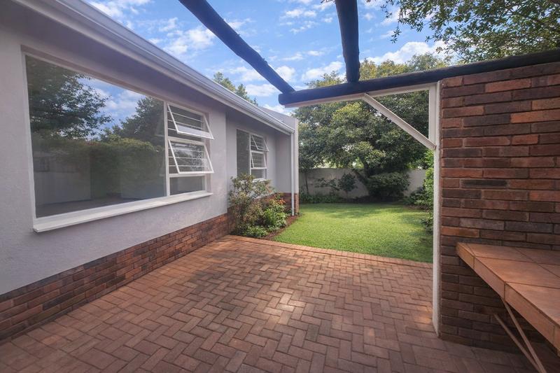 2 Bedroom Property for Sale in Bryanston Gauteng