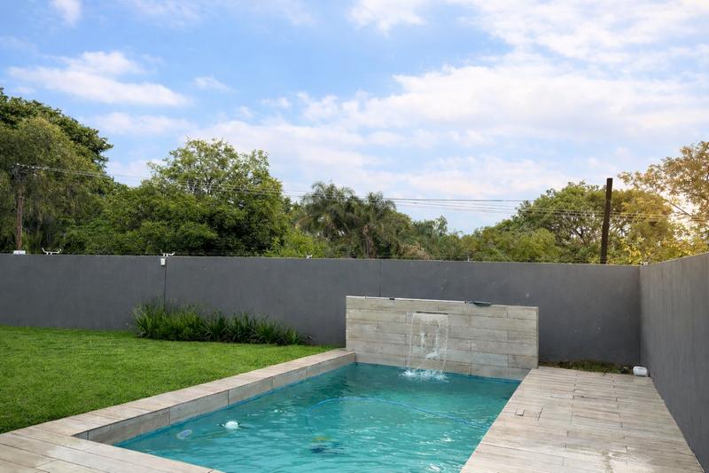 To Let 5 Bedroom Property for Rent in Morningside Gauteng