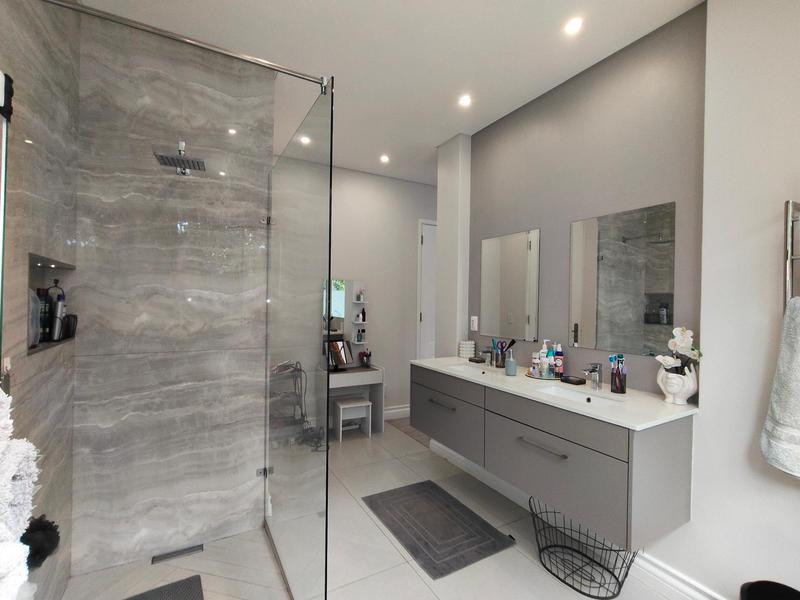 To Let 3 Bedroom Property for Rent in Hazelwood Gauteng