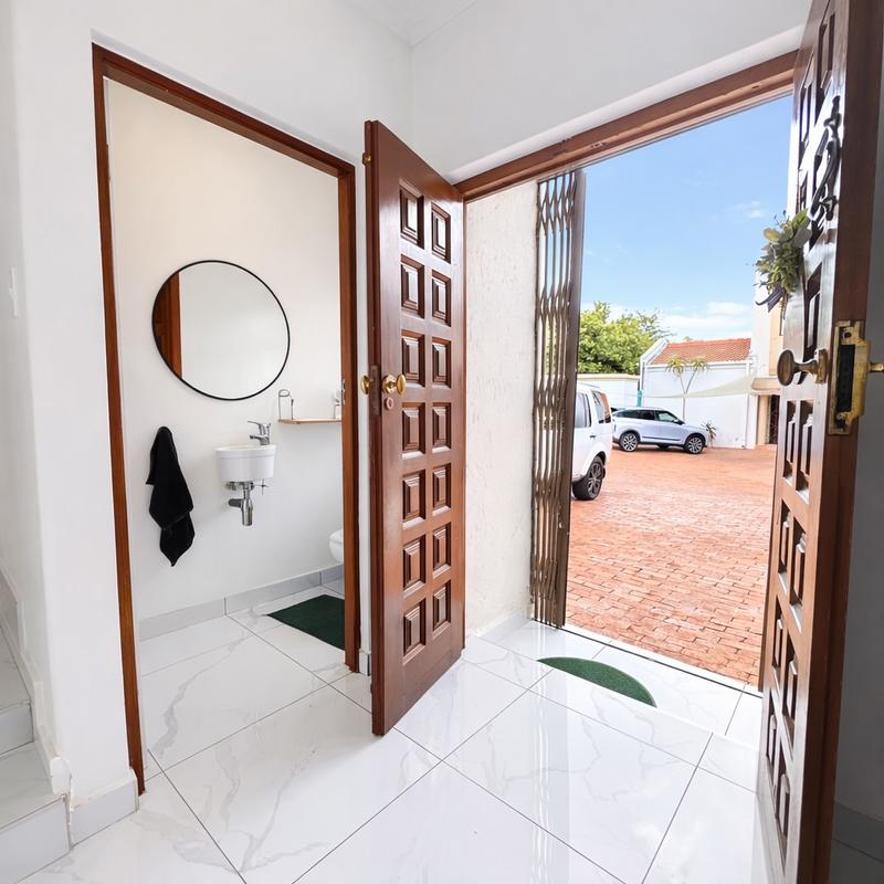 4 Bedroom Property for Sale in Bryanston Gauteng